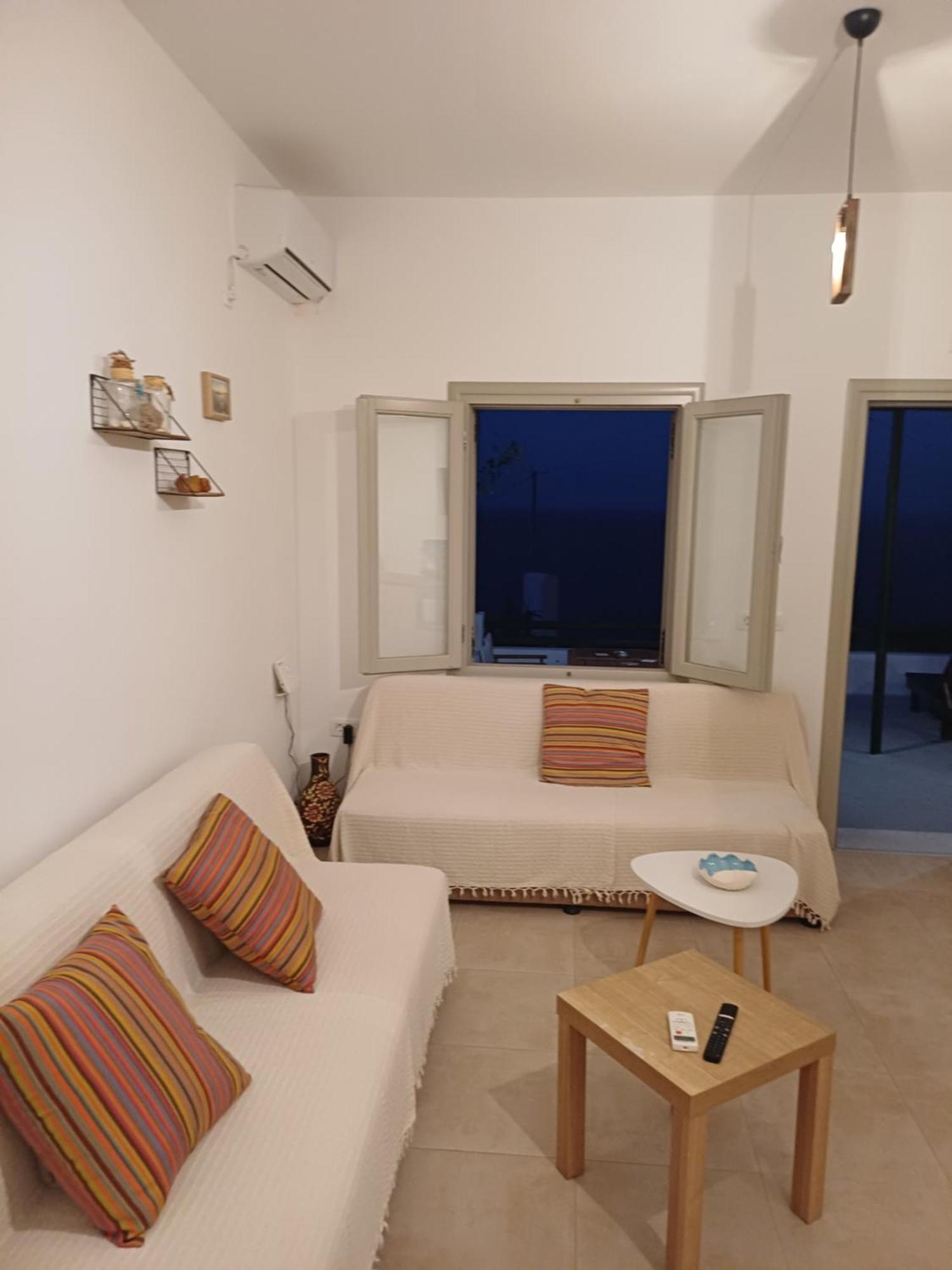 Вилла 'Irene' Cycladic House With Sunrise And Sea View! Foinikia  Экстерьер фото